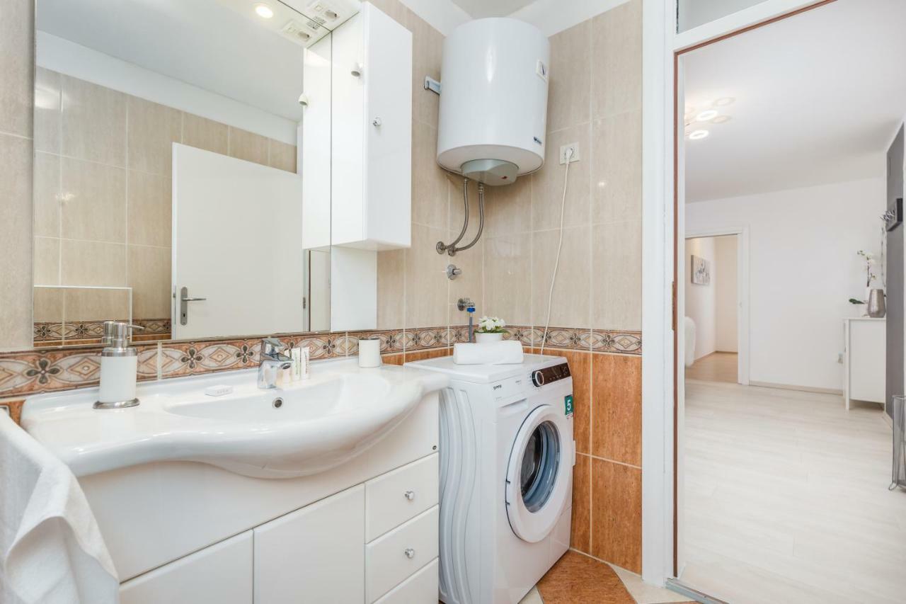 Apartment City Point Rijeka Bagian luar foto